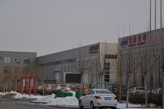 La estructura de acero Warehouse Q345 de la luz del OEM prefabricó la construcción de acero