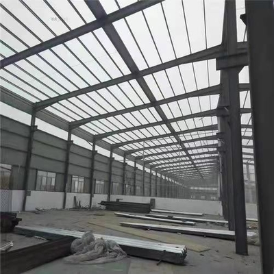 Los edificios de acero industriales agrícolas Gray Single Span PEB de Q245B vertieron la estructura