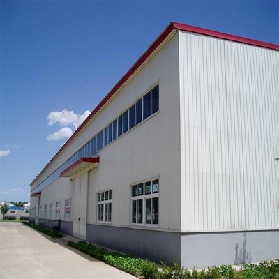 30x30 pintado prefabricó Warehouse de acero adaptable