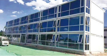 Casa plegable prefabricada de encargo del envase
