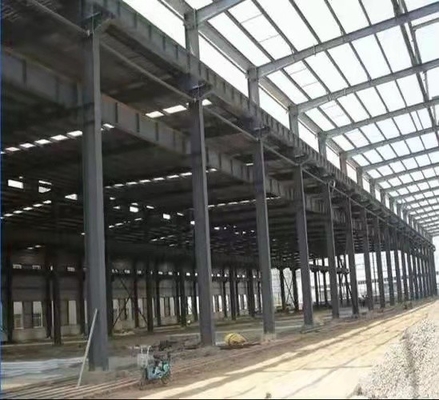 Estructura de la vertiente de la granja avícola del pollo Q345
