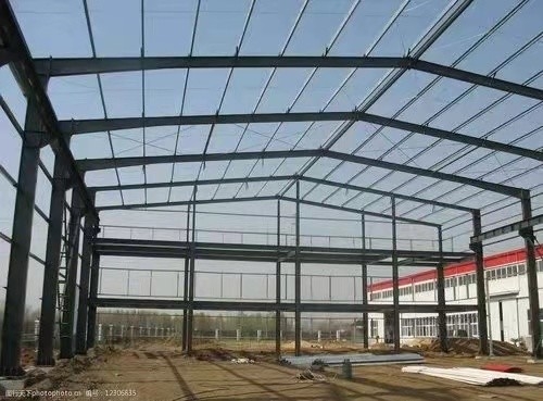 El doble de acero industrial agrícola de los edificios del OEM atraviesa la vertiente pre dirigida
